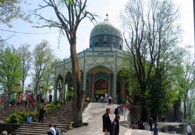  گردشگری زیارتی منفعت اقتصادی ندارد 