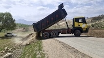 آغاز عملیات بهسازی ۹ کیلومتر از محور روستایی لردگان_کینگ