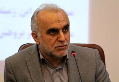 وزیر اقتصاد: نرخ ارز در بودجه ۹۹ تغییر چندانی نمی‌کند 