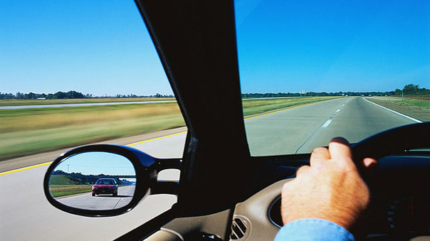 اینفوگرافیک | توصیه‌ های ایمنی برای مدیریت شرایط اضطراری در جاده