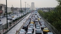 اعلام مسیرهای پر ترافیک تهران و توصیه پلیس به رانندگان