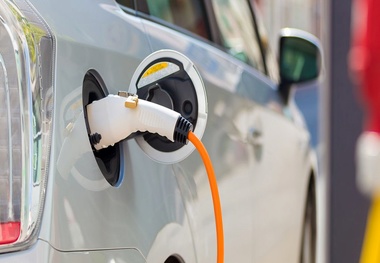 Toshiba lithium-ion battery could offer EVs 200-mile range after 6-minute recharge