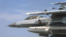 Ukraine conflict: Kyiv seeks retired NATO pilots for F-16s