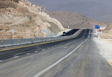 بازدید معاون وزیر راه و شهرسازی از کنارگذر شمالی اراک 
