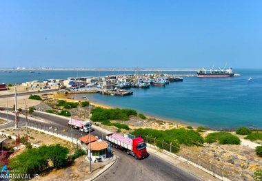برنامه ریزی برای جذب سالانه بیش از ۱۵۰ هزار گردشگر در تنها بندر اقیانوسی کشور