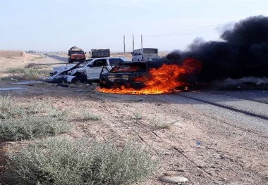 برخورد 2 خودرو در جاده شوتشر - شعیبیه یک کشته و 2 زخمی برجای گذاشت