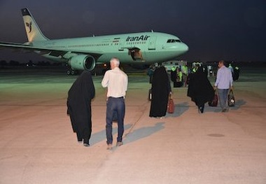 اعزام نخستین گروه زائران خانه خدا از فرودگاه زاهدان 