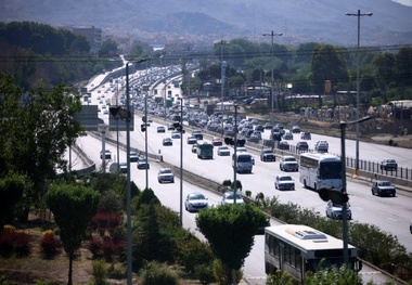 ترافیک سنگین در مسیرهای شمال؛ محدودیت تردد در محور قدیم کرج - چالوس