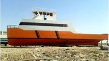 ساخت شناورحمل بارو مسافر بابدنه‌ الیاف کربنی درکشور