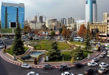 ترافیک خودروها در میدان ونک به زیر زمین انتقال می یابد
