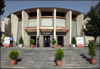 وزیر اقتصاد: افزایش سرمایه بانک مسکن در راه است 
