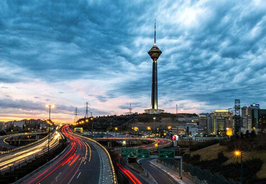 زاکانی: ظرفیت های گردشگری تهران تا زمستان ساماندهی می شود
