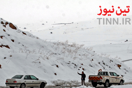 برف روبی و بازگشایی جاده ها در آذربایجان غربی