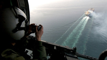 Iran Ready for U.S. Waivers to End as Guards Threaten to Shut Strait of Hormuz