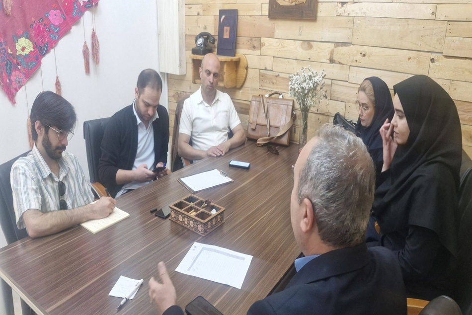 طراحی سامانه هوشمند توزیع روغن موتور فله در قزوین