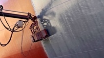 Hapag-Lloyd tests ship-painting robots