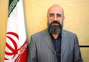 ساخت ایستگاه راه‌آهن بستان‌آباد با الهام از سبک آذری