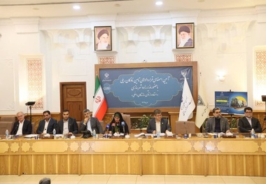 قرارداد تامین ناوگان ریلی به ارزش ۱۴.۵ همت با مپنا امضا شد 