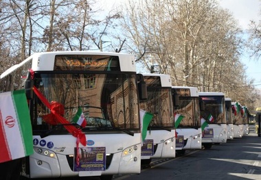 تفاهم‌نامه با ۱۳ تولیدکننده داخلی برای تامین اتوبوس منعقد شد
