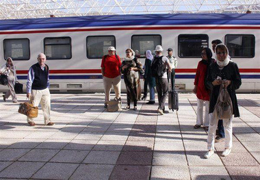 تذکر درباره تسهیل تبدیل ارز گردشگران ورودی