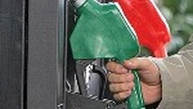 میانگین مصرف روزانه بنزین در سال ۹۳ به ۷۸ میلیون لیتر رسید