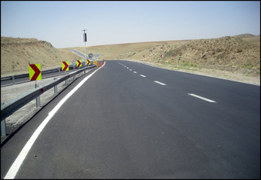 برقراری تردد عادی در محورهای ارتباطی گلستان