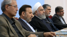 یاللعجب از نظرسنجی عجیب شما آقای رئیس‌جمهور!