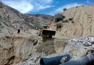  محور ارتباطی موگویی به کوهرنگ بازگشایی شد