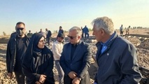 بازدید وزیر راه و شهرسازی از بازسازی محل تعرض دشمن به تاسیسات ریلی