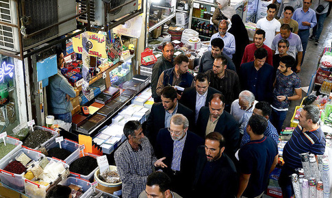 لاریجانی در بازار