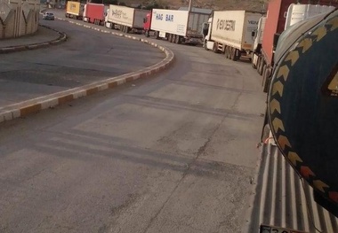 انتقاد رانندگان ترانزیت از صف اسکن در یکی از مرزها