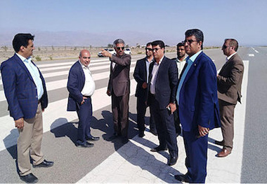 مشکلات جاده جدید فرودگاه جیرفت برطرف می‌شود