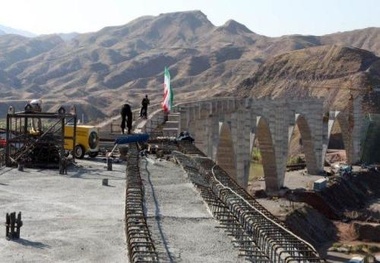 سوت قطار قزوین-رشت اردیبهشت ۹۷ زده خواهد شد