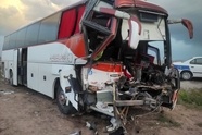برخورد اتوبوس با تریلی در آزادراه «قزوین- زنجان» ۱۰ مصدوم برجای گذاشت