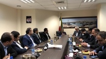بازدید دکتر آرامی و هیات همراه از پروژه مجتمع بندری نگین و بندر تجاری گناوه