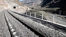 صنایع کرمانشاه هنوز از «قطار» بی‌بهره‌اند
