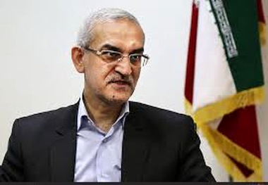 با خبرنگاران عناد ندارم/