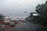 ترافیک سنگین در جاده های چالوس و هراز؛ بارش برف و باران در ۵ استان کشور