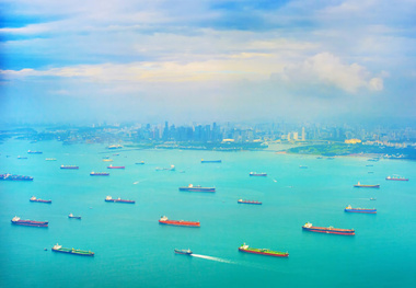 Singapore Pushes Shipping to Adopt Cleaner Fuels