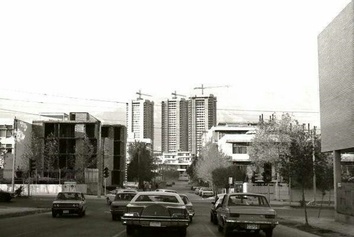 گاندی، تقاطع جهانکودک 42 سال پیش