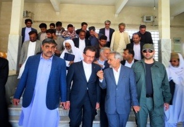 بازدید مدیرعامل راه آهن ومعاون اقتصادی رئیس جمهوری از ایستگاه راه آهن مرزی میرجاوه 