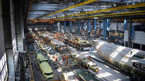 Antonov An-225 آنتونوف
