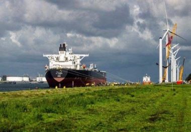 Maybulk remains cautious for 2017 amid volatile dry bulk market