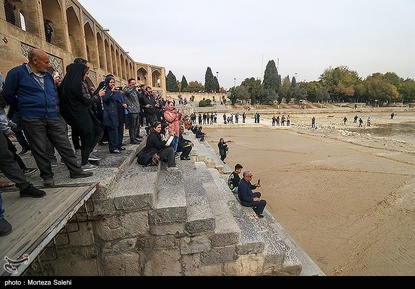 گزارش تصویری چشم نصف جهان به زاینده‌رود روشن شد (7)