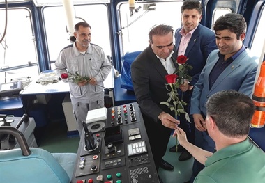 
تجلیل از دریانوردان فعال در بندر خرمشهر
