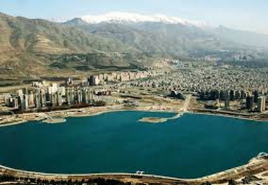 نفس تهران را گرفته‌اند