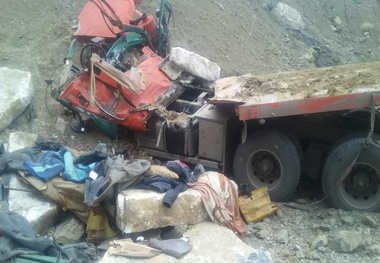حوادث رانندگی برای کاربران جاده بازآموزی شود 