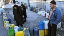 توزیع نفت در مناطق زلزله‌زده به صورت رایگان