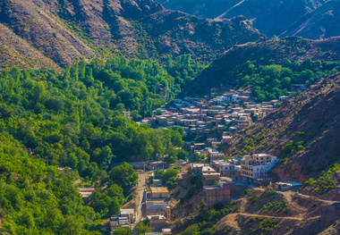 روستای اشتبین؛ نگین پلکانی صفوی در دل کوه‌های آذربایجان شرقی | طبیعت بکر و تاریخ ۸۰۰ ساله