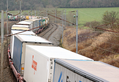 Spain – Luxembourg rail motorway service launched
